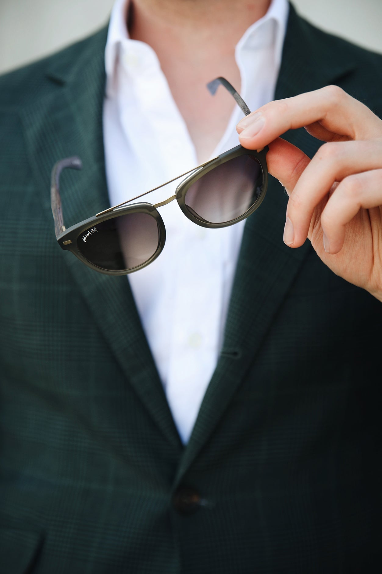 Johnny Fly Captain - Sanded Olive Summer Drop 2022
