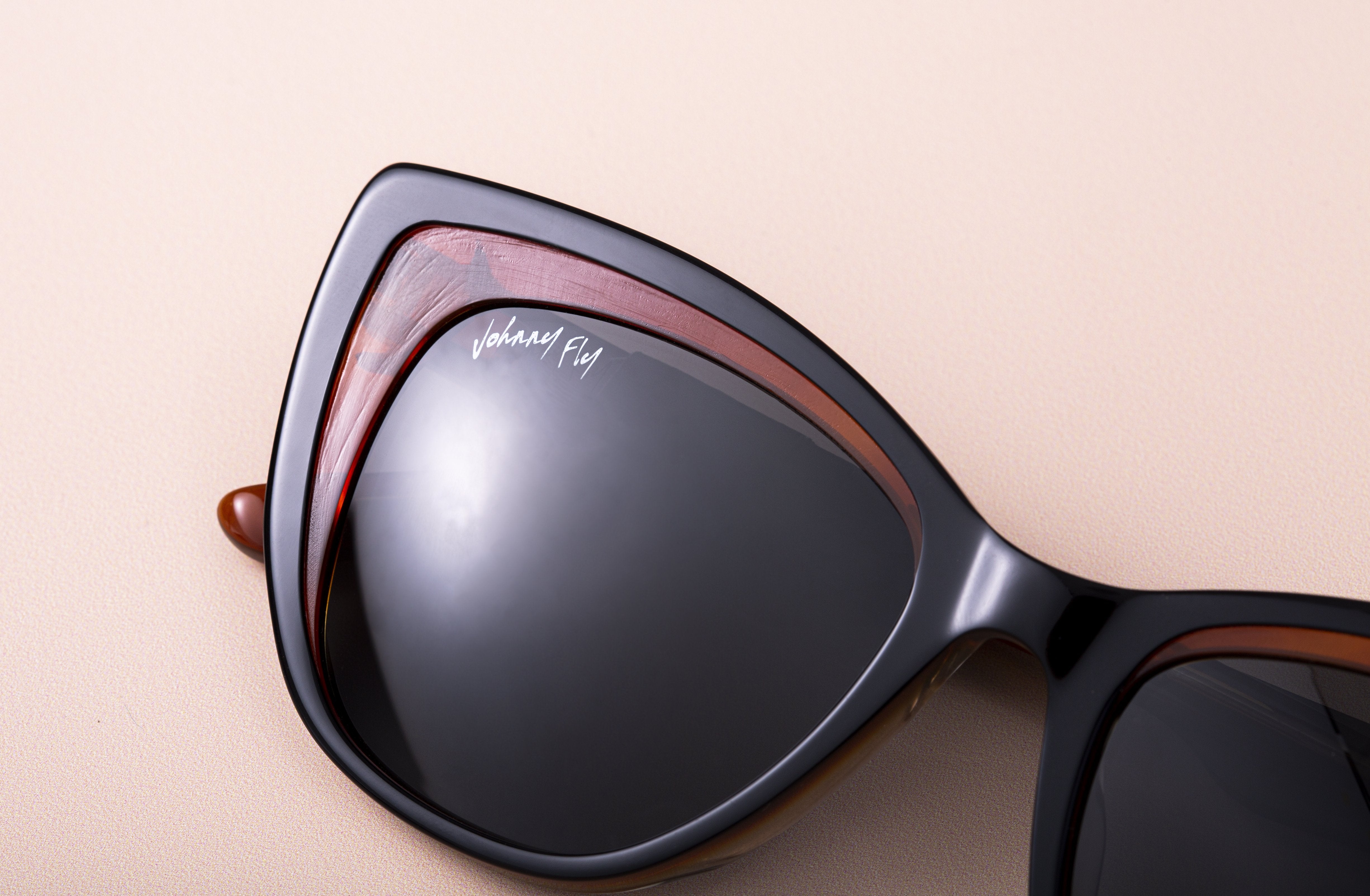 RUNWAY  - Black Leaf - Sunglasses - Johnny Fly Eyewear | 